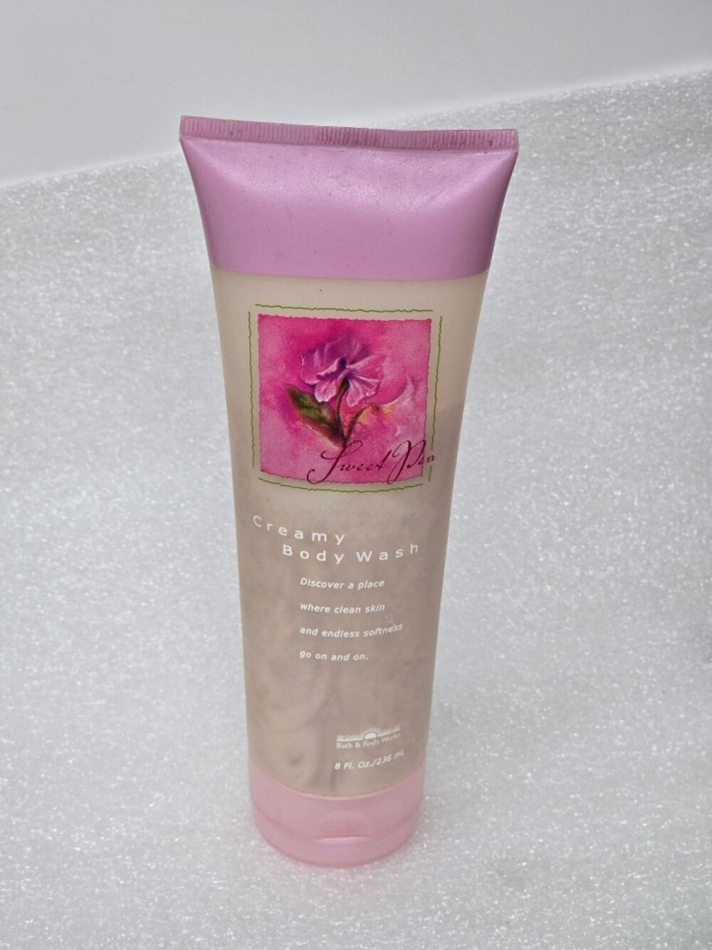 Bath & Body Works Sweet Pea Creamy Body Wash 8 Oz Moisturizing Formula